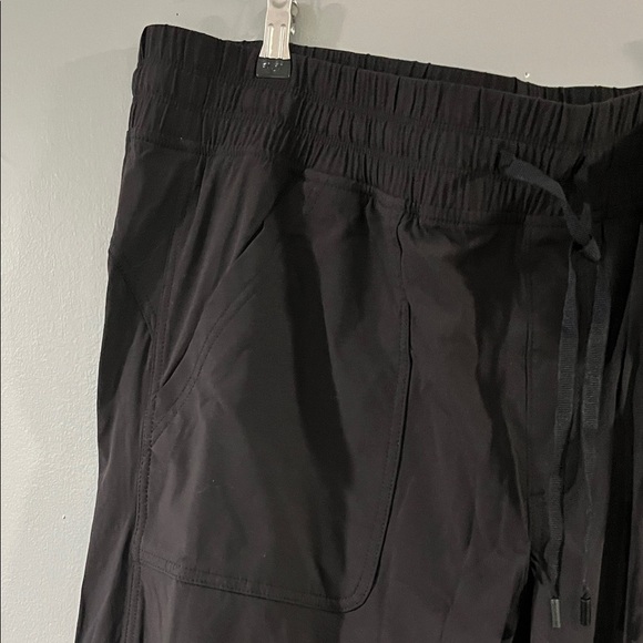 Eddie Bauer Women's Black Joggers Size 22W - Picture 3 of 6
